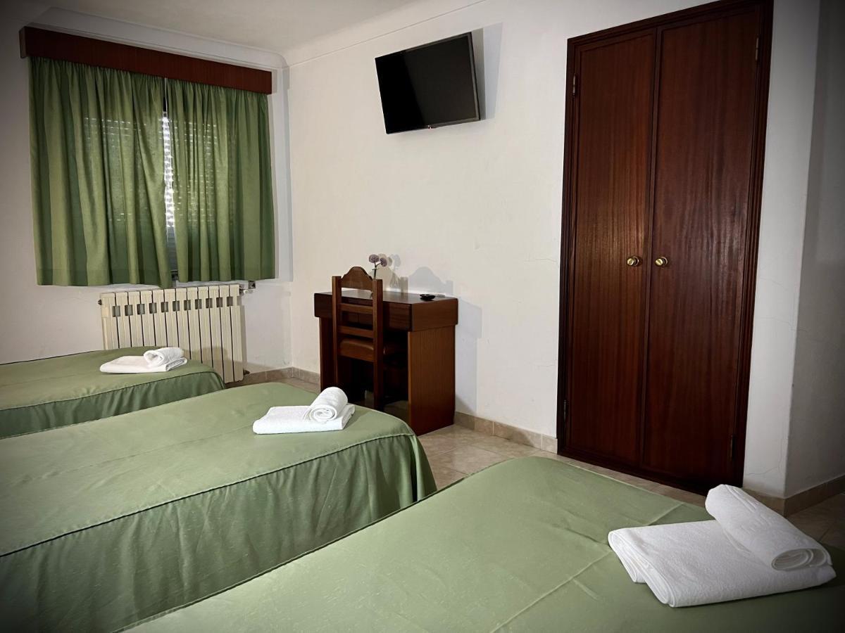 Residencial Casa Velha Hotel Pampilhosa da Serra Buitenkant foto