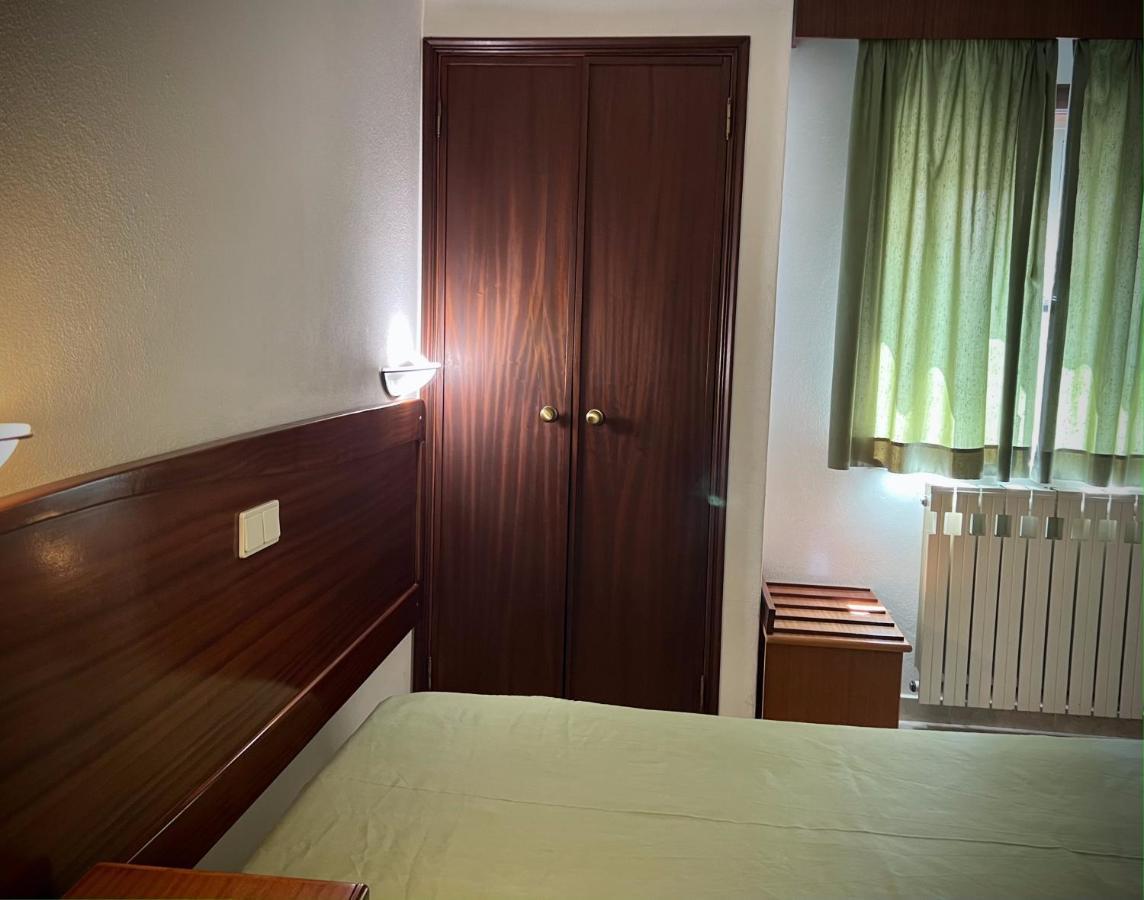 Residencial Casa Velha Hotel Pampilhosa da Serra Buitenkant foto