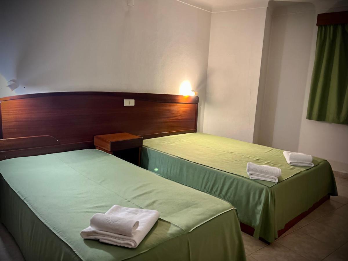 Residencial Casa Velha Hotel Pampilhosa da Serra Buitenkant foto